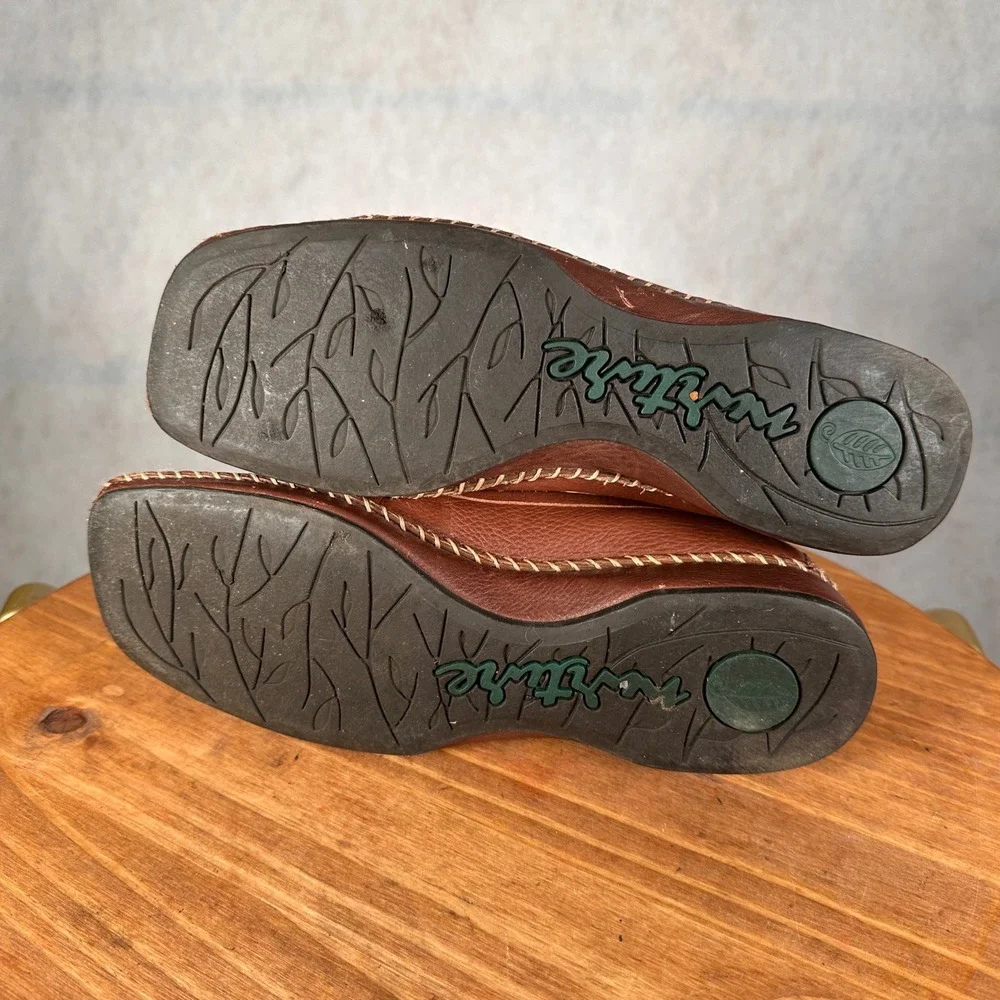 Nurture by Lamaze nurture leather